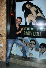 Manmeet Gulzar at Baby Doll party in Mumbai on 25th March 2014